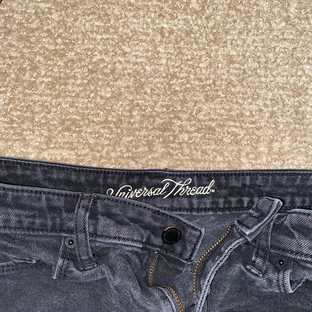 shorts - Picture 3 of 3